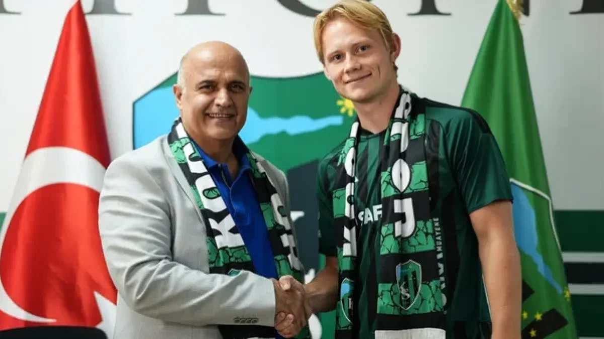 Kocaelispor Orta Sahaya Norveçli Takviye Yaptı: Tobias Fjeld Gulliksen İmzayı Attı